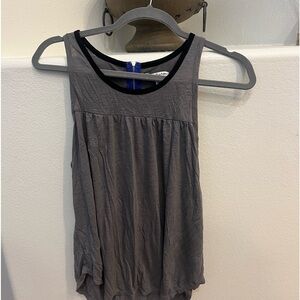 American Eagle woman’s tank top